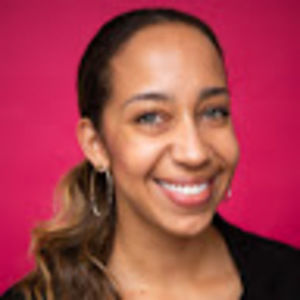 Meet your Posher, Simone